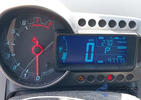 2016 Chevrolet Sonic Lt Auto z USA, uszkodzony, nr VIN 1G1JC5SB9G4166603